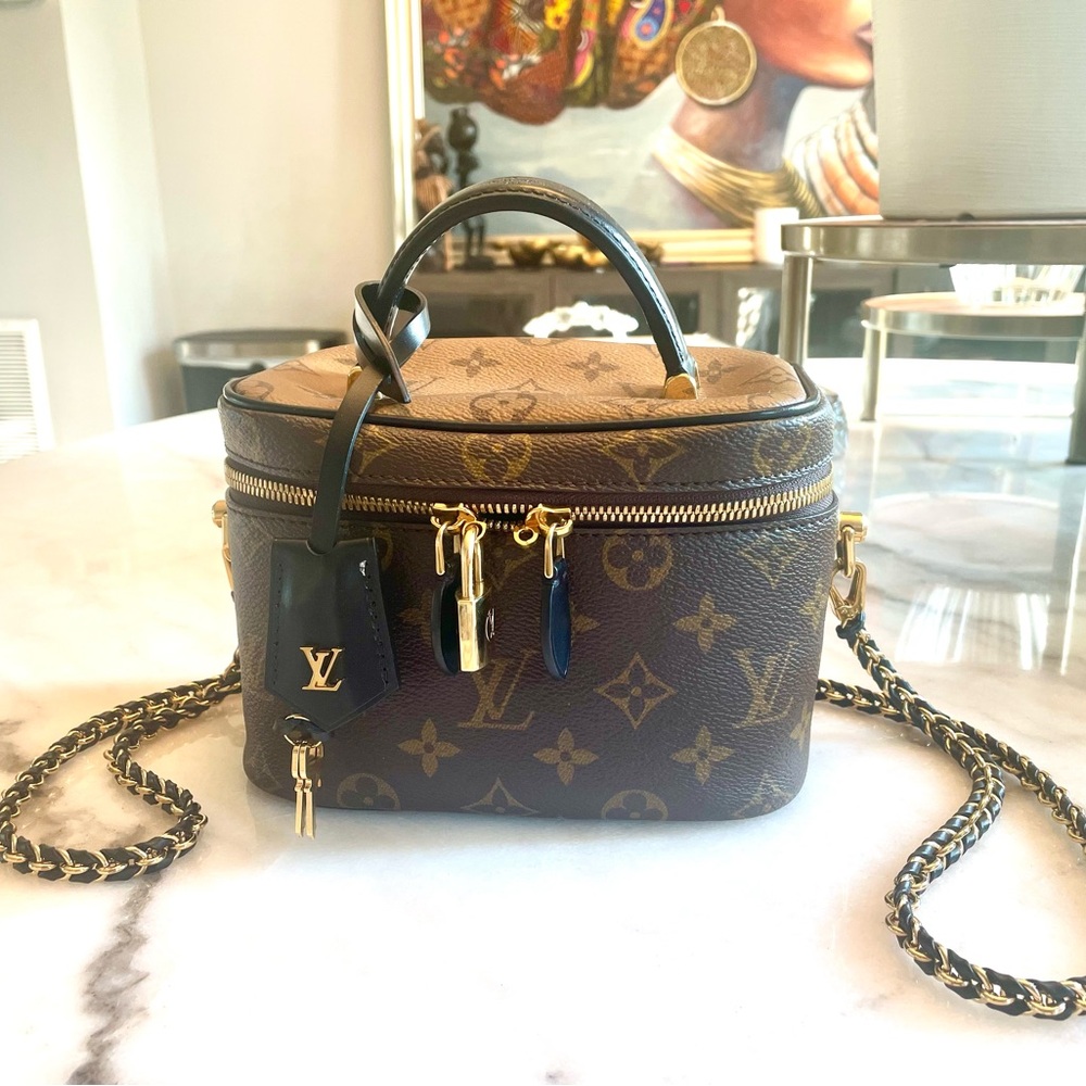 Louis Vuitton Reverse Monogram Vanity Bag (Cosmetics Case) - Picture 8 of 10